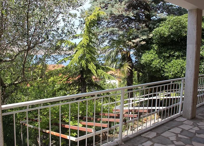 Apartment Captain's Promenade Jadranovo
