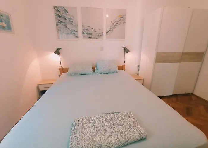 Captain's Promenade Daire